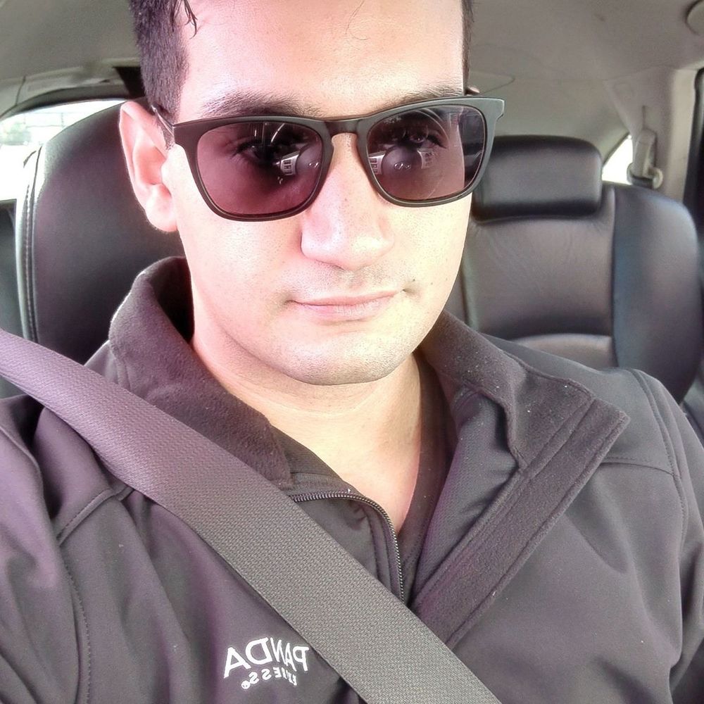 Meet your Posher, Russell